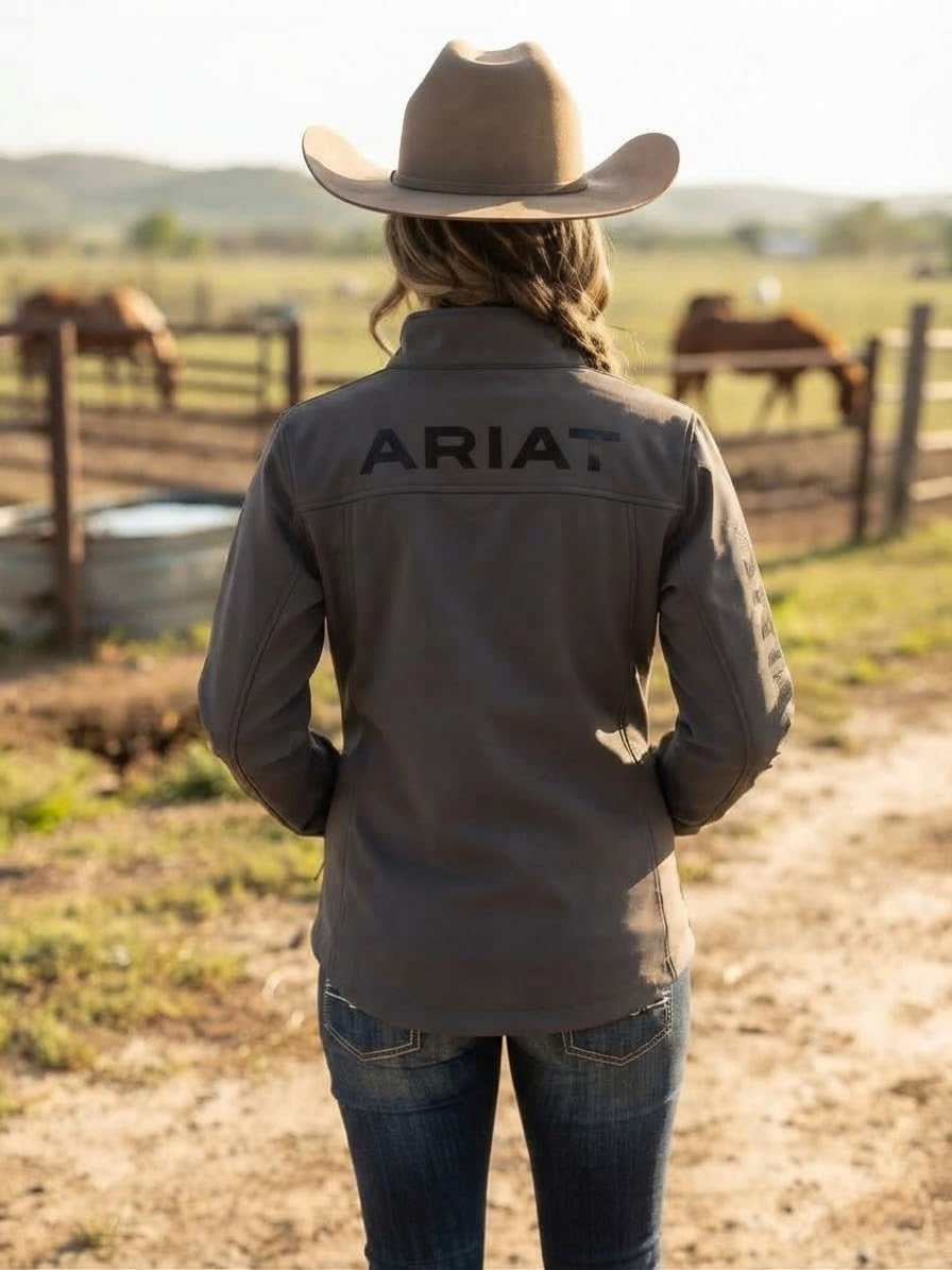Chamarra Ariat Dama con Bordado